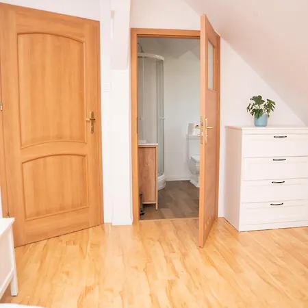 Palac Ostoja - Goscinne Przecław