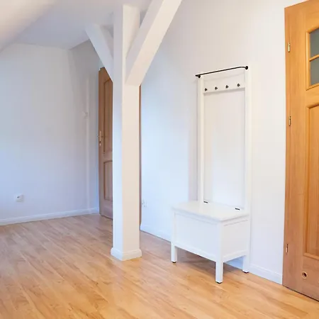 Pałac Ostoja - Gościnne * Przecław