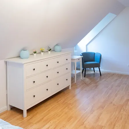 Pałac Ostoja - Gościnne * Przecław