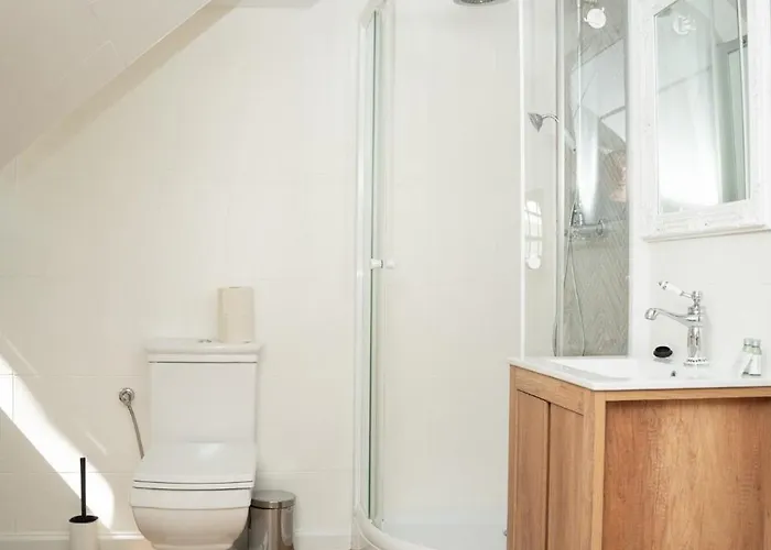 Palac Ostoja - Goscinne Hotel