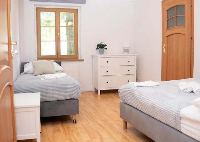 Palac Ostoja - Goscinne